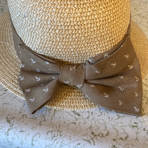 Sun Hat - Picture 4 of 7